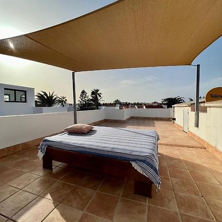 Pura Vida Surf Camp & School Hostel La Oliva Εξωτερικό φωτογραφία
