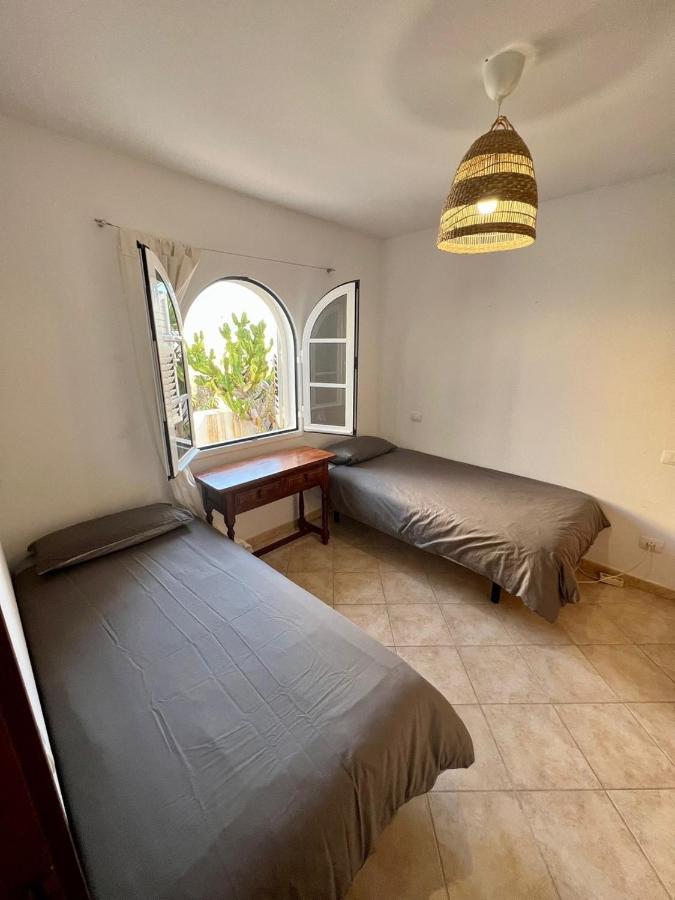 Pura Vida Surf Camp & School Hostel La Oliva Εξωτερικό φωτογραφία