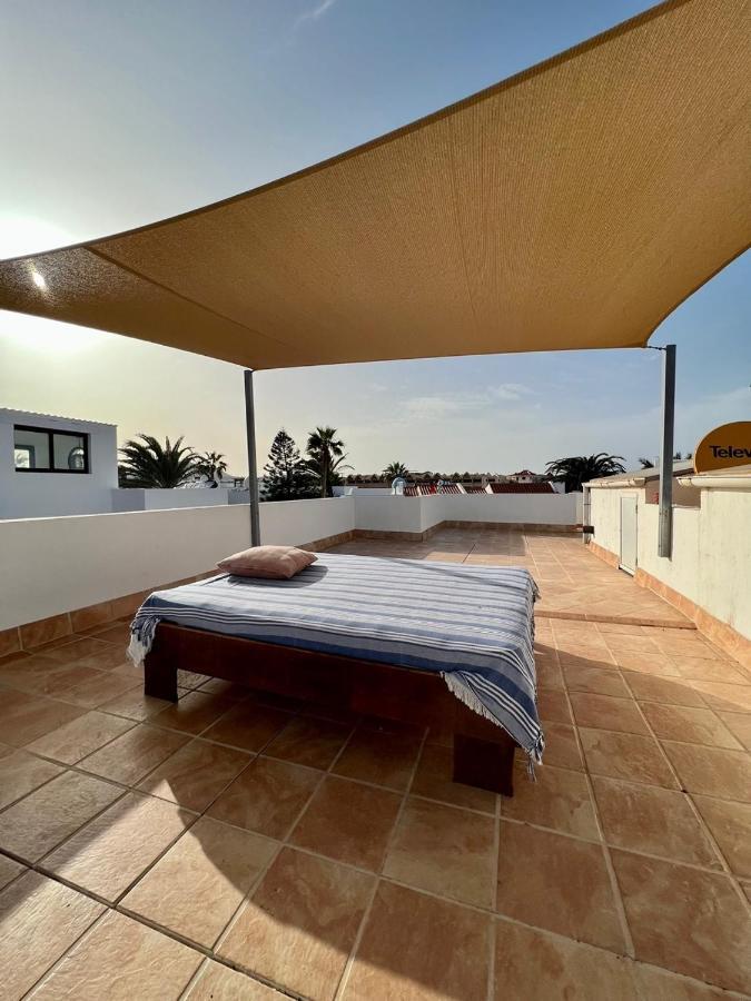 Pura Vida Surf Camp & School Hostel La Oliva Εξωτερικό φωτογραφία