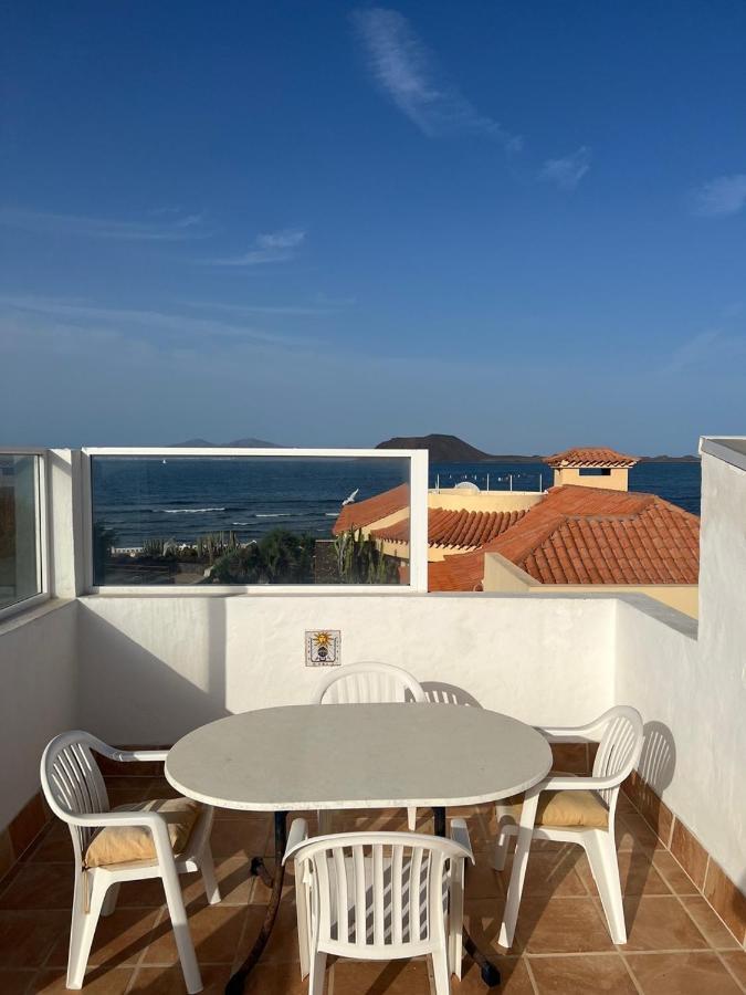Pura Vida Surf Camp & School Hostel La Oliva Εξωτερικό φωτογραφία