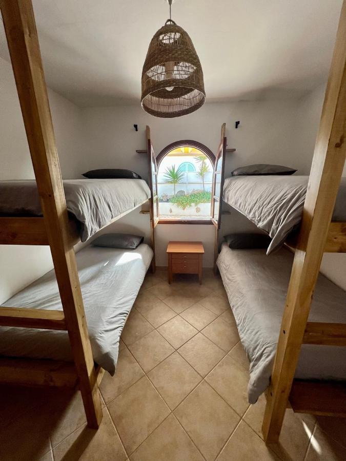 Pura Vida Surf Camp & School Hostel La Oliva Εξωτερικό φωτογραφία